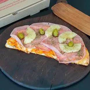 Media Jamón y ananá