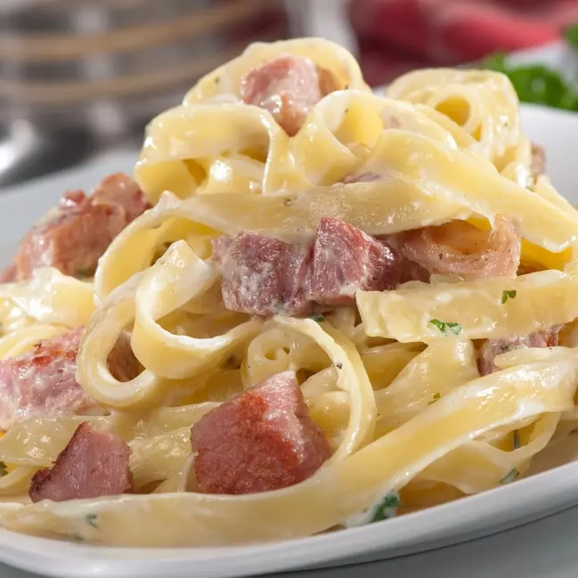 TALLARINES A LO ALFREDO