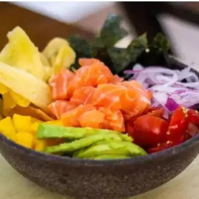 Poke de salmão