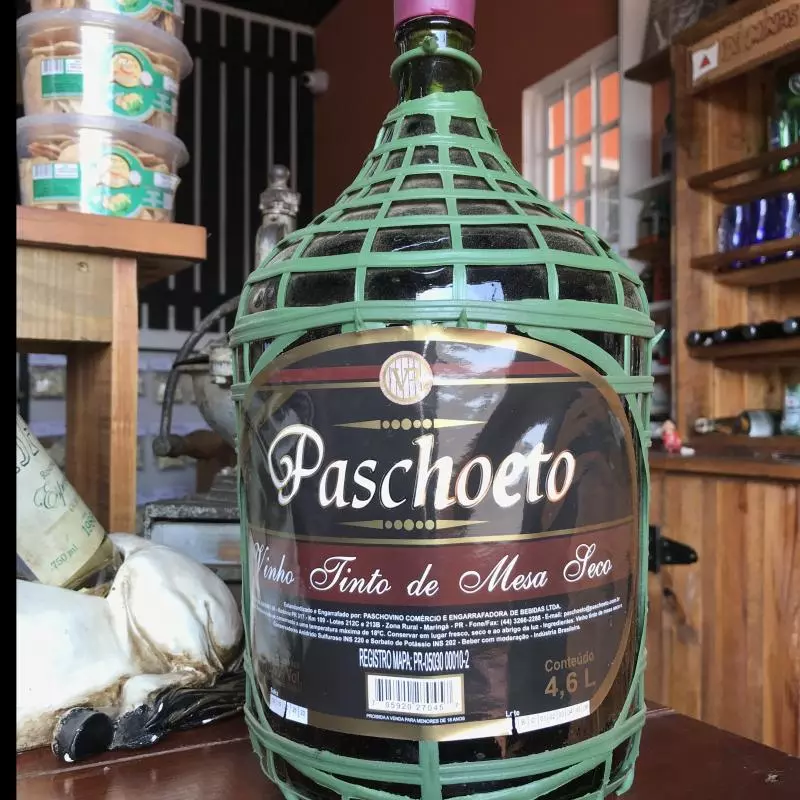 Vinho Tinto de mesa Seco