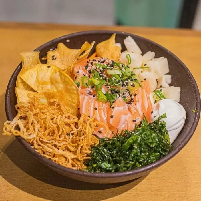 Poke salmão Cru