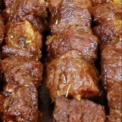 Espetinho de carne 200g