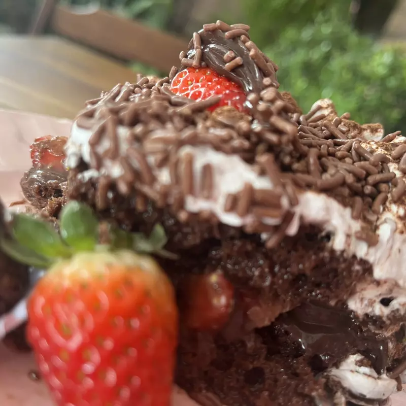 Brigadeiro com morango
