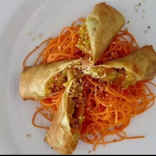 Harumakis de pollo