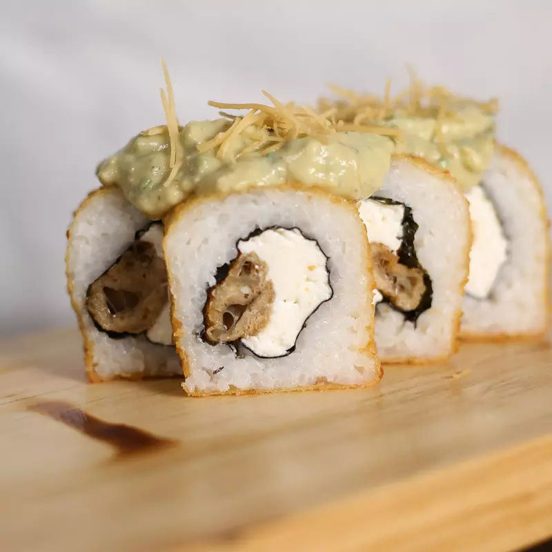 GUACAMOLE ROLL (FRITO)