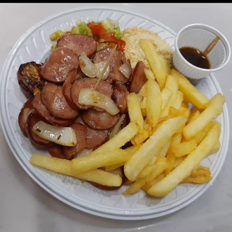 Calabresa com fritas