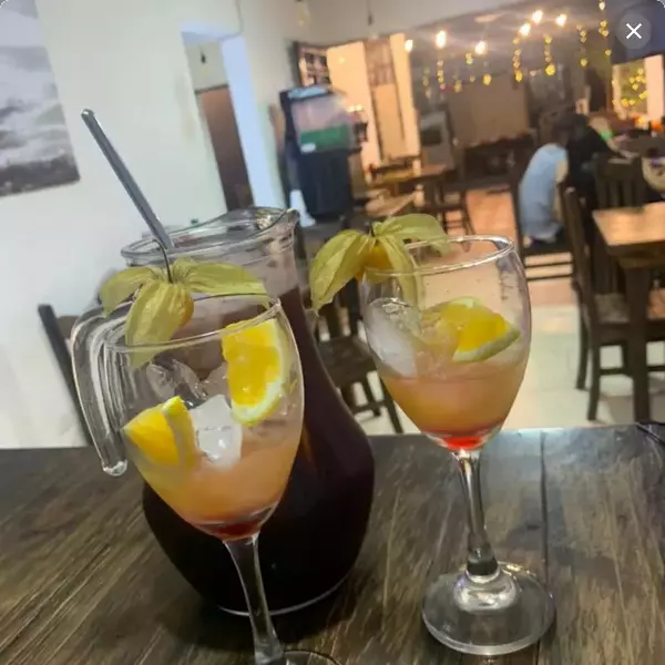 Jarra de Tinto de Verano