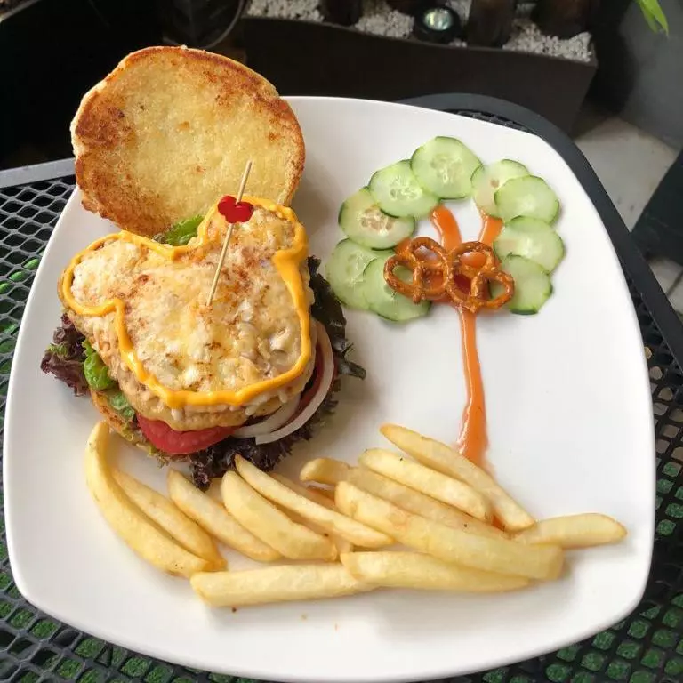 Hamburguesa Mickey Mouse Sirloin