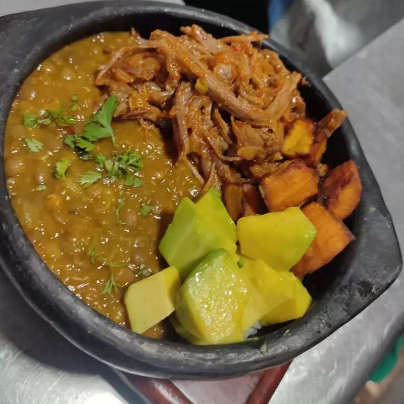 CAZUELA DE LENTEJAS