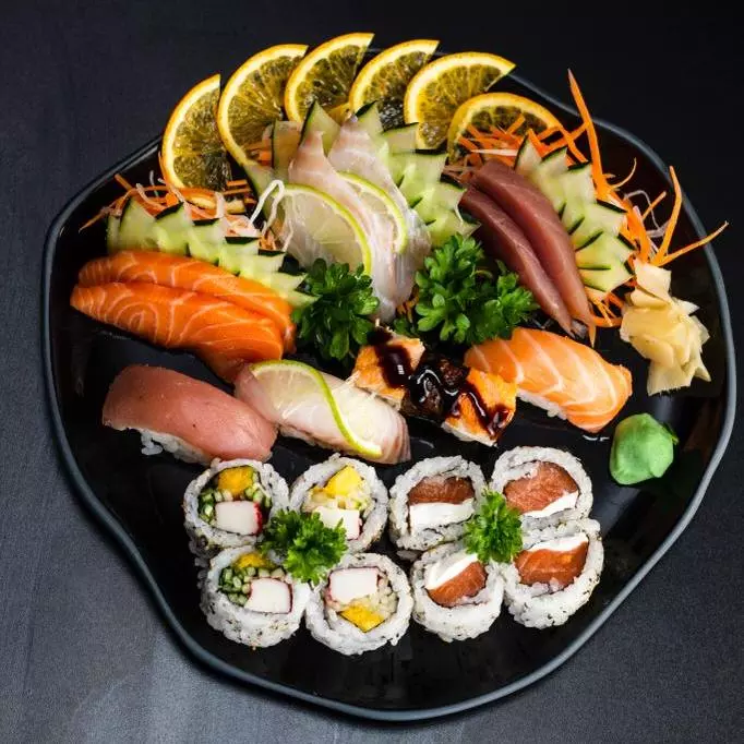 Combinado Misto (18 peças)