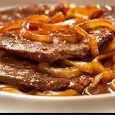 REFEIÇÃO BIFE DE PERNIL ACEBOLADO