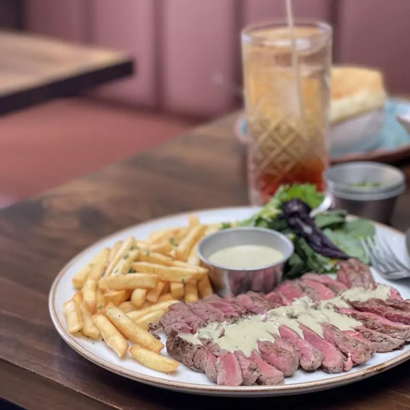 STEAK & FRIES