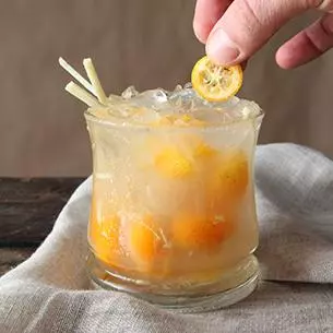 CAIPIRINHA DE KINKAN