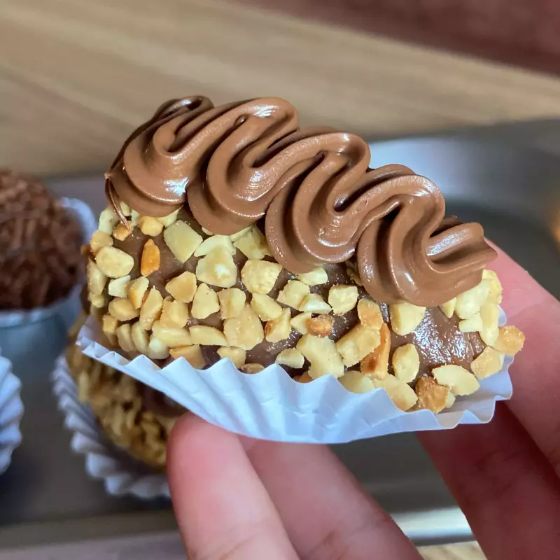 Coxinha ferrero rocher