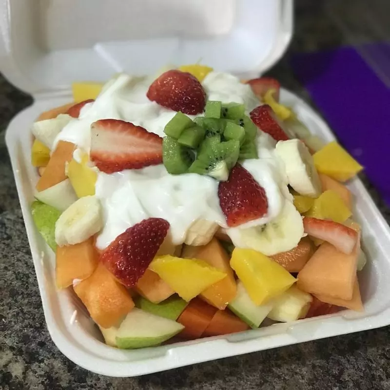 Plato grande de fruta