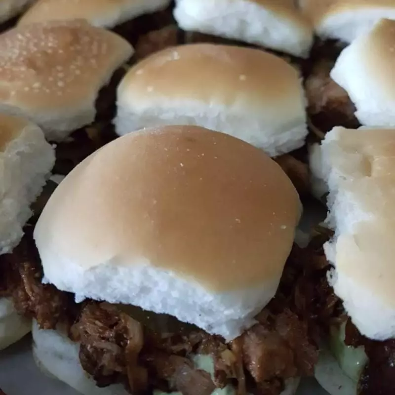 Ternera desmechada p/Sandwich para10