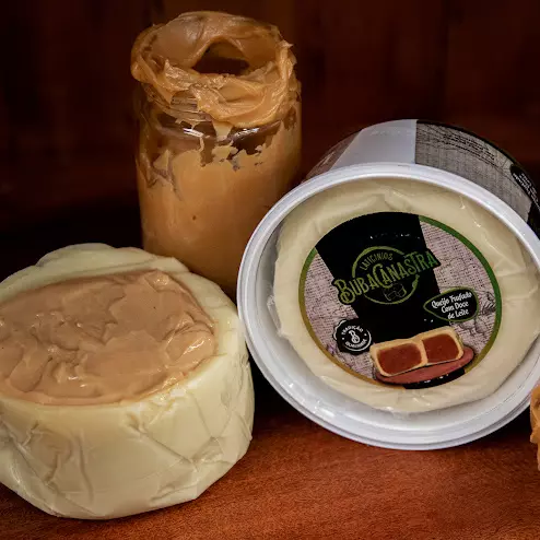 Queijo Trufado com Doce De Leite