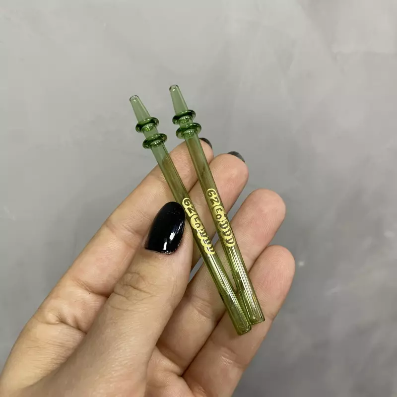 Piteira bocal lápis verde 62 é o DDD