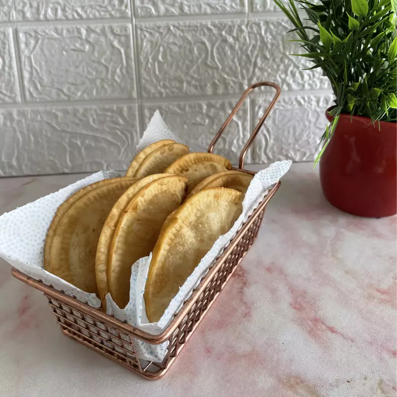 Pastel frito