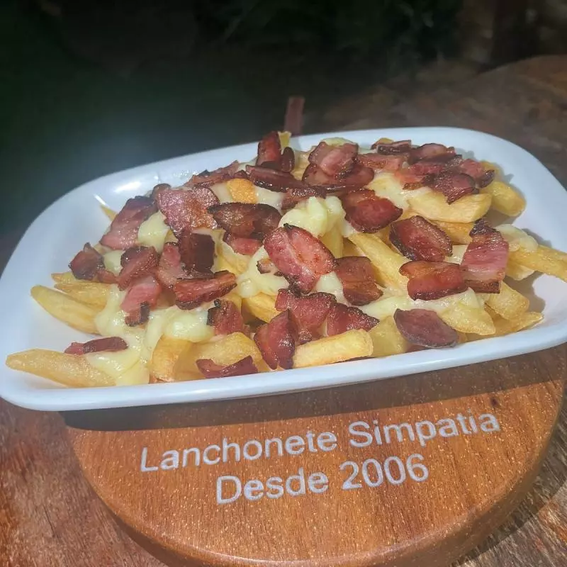 PORÇÃO DE BATATA C/ REQUEIJÃO CREMOS