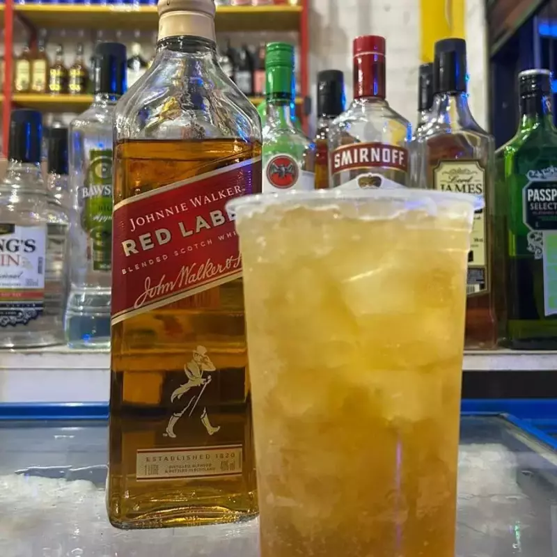 Copão de Whiskey Red Label