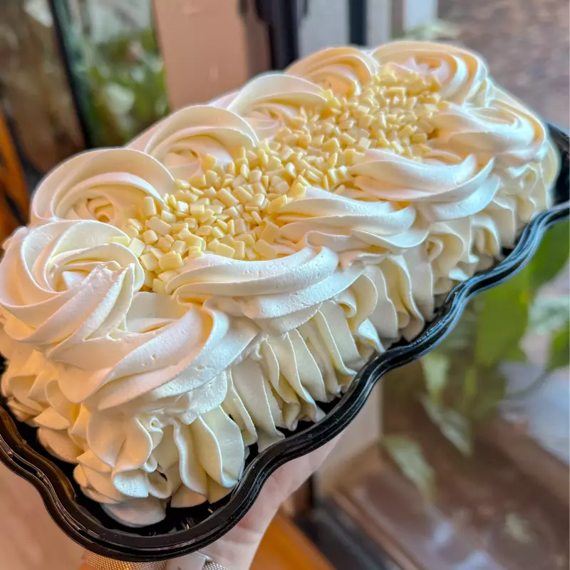 Bolo de chocolate c/ leite ninho 1kg