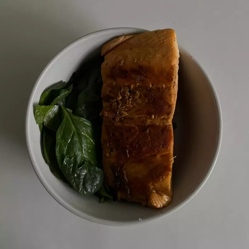 POSTA  SALMON A LA PLANCHA
