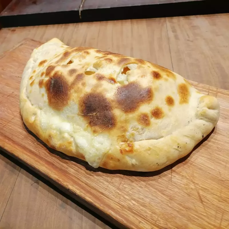CALZONE DALI