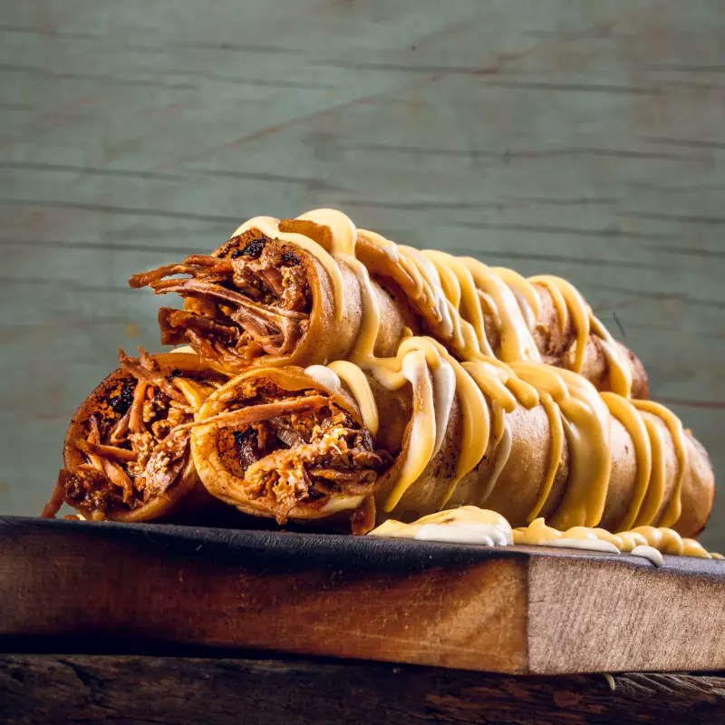 Flauta de Birria de Res