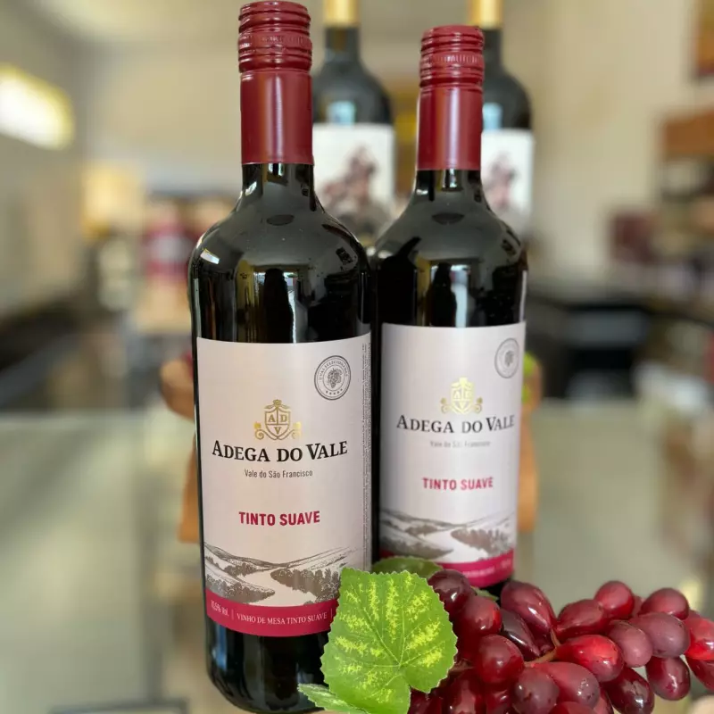 Vinho tinto suave Adega do vale 750