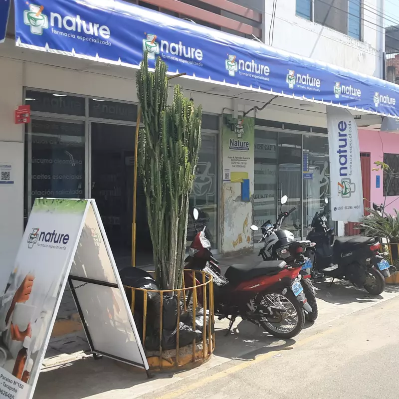 Fachada de nature farmacia espec.