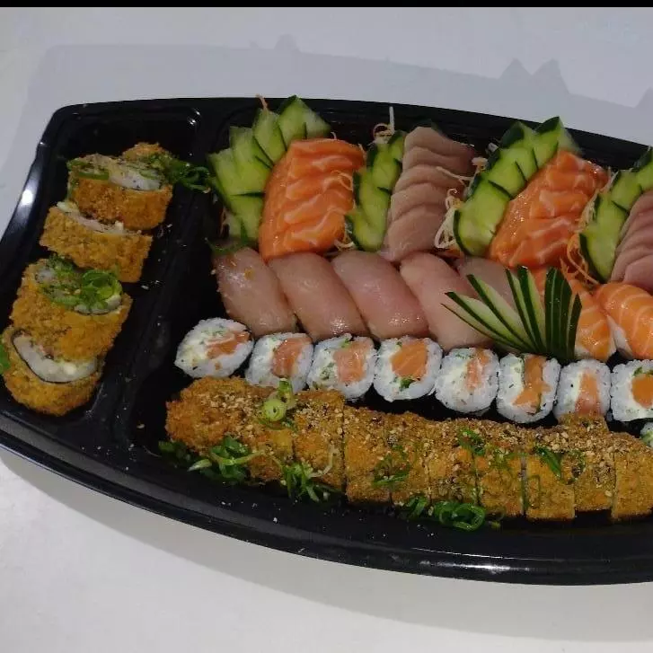 Combinado com 60 peças barco