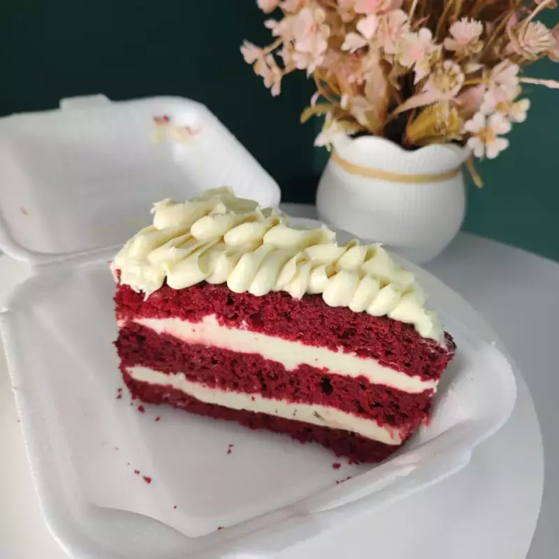 RED VELVET COM CREME CHEESE