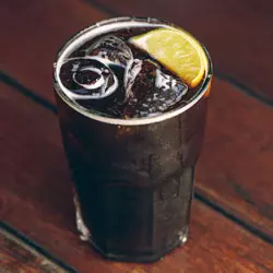 FERNET COLA