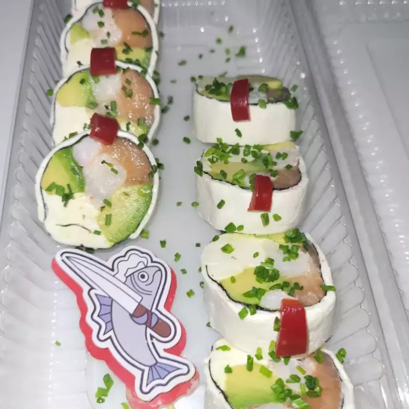 ROLL´S SIN ARROZ ENVUELTO EN QUESO