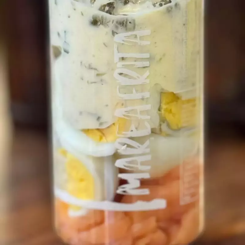 ENSALADA DE SALMÓN AHUMADO