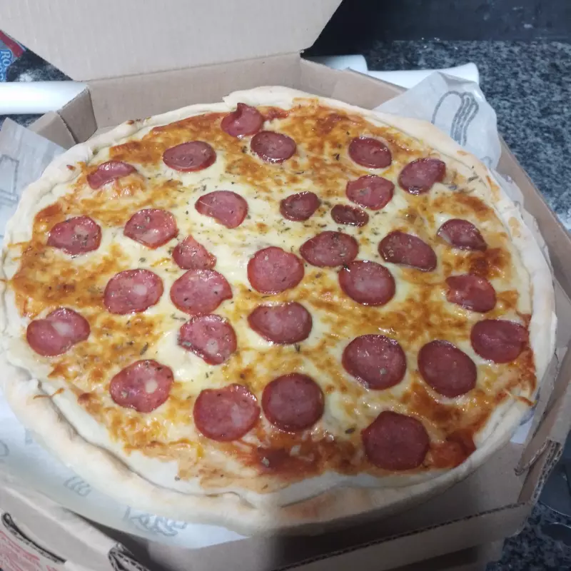 Pizza de Calabresa