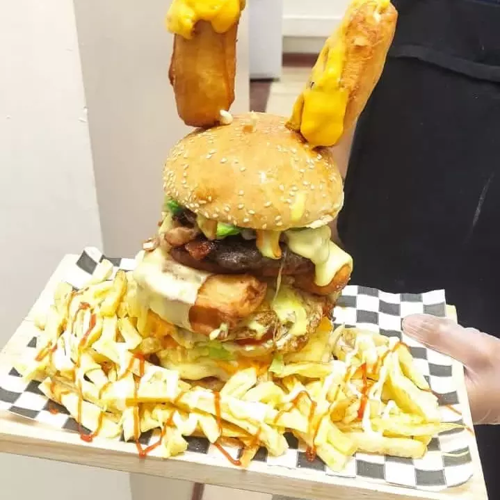 Hamburguesa Rincón Explosivo