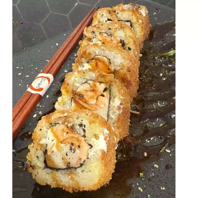 Hot Uramaki