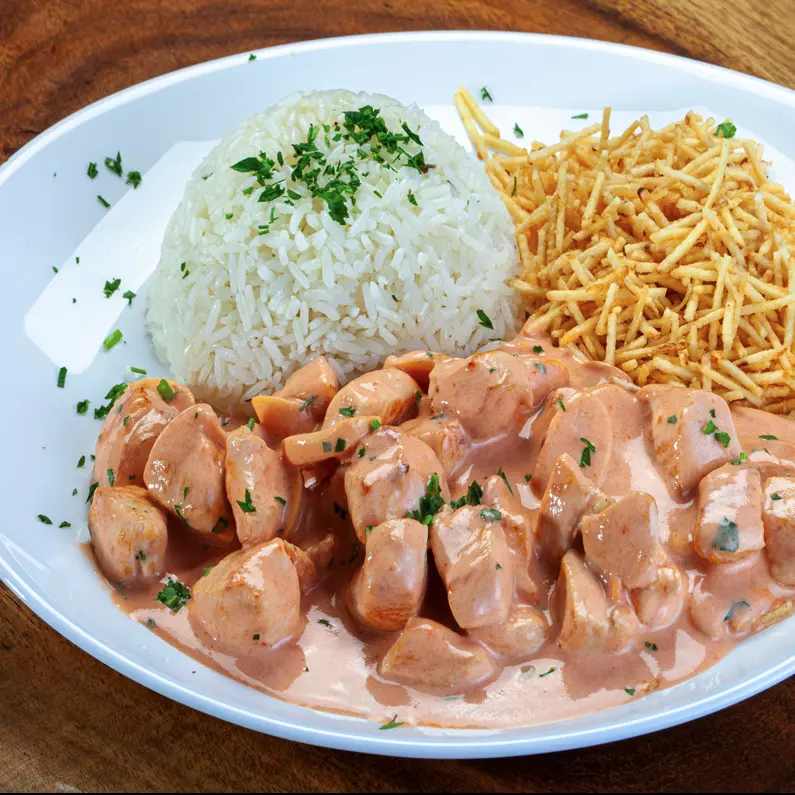 Estrogonofe de Frango