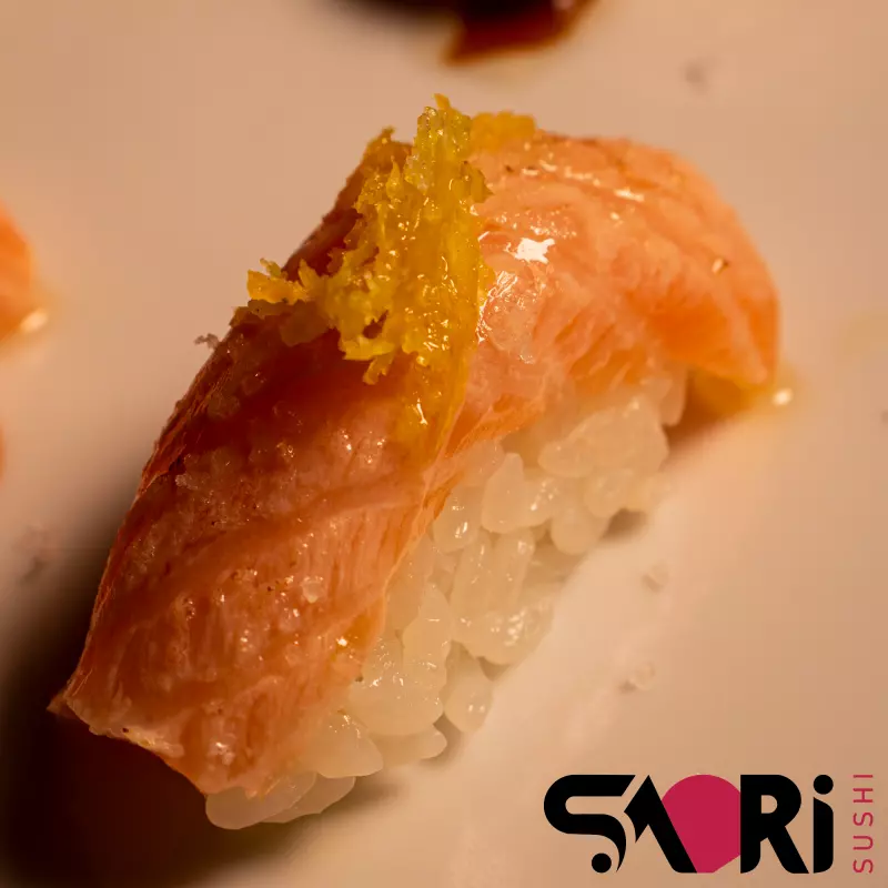 Niguiri Salmão Trufado