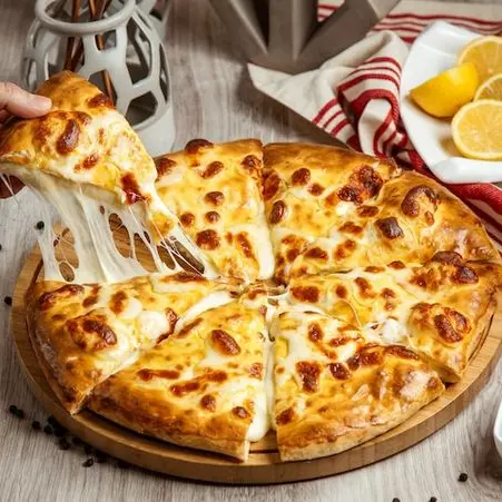 Pizza 3 Queijos