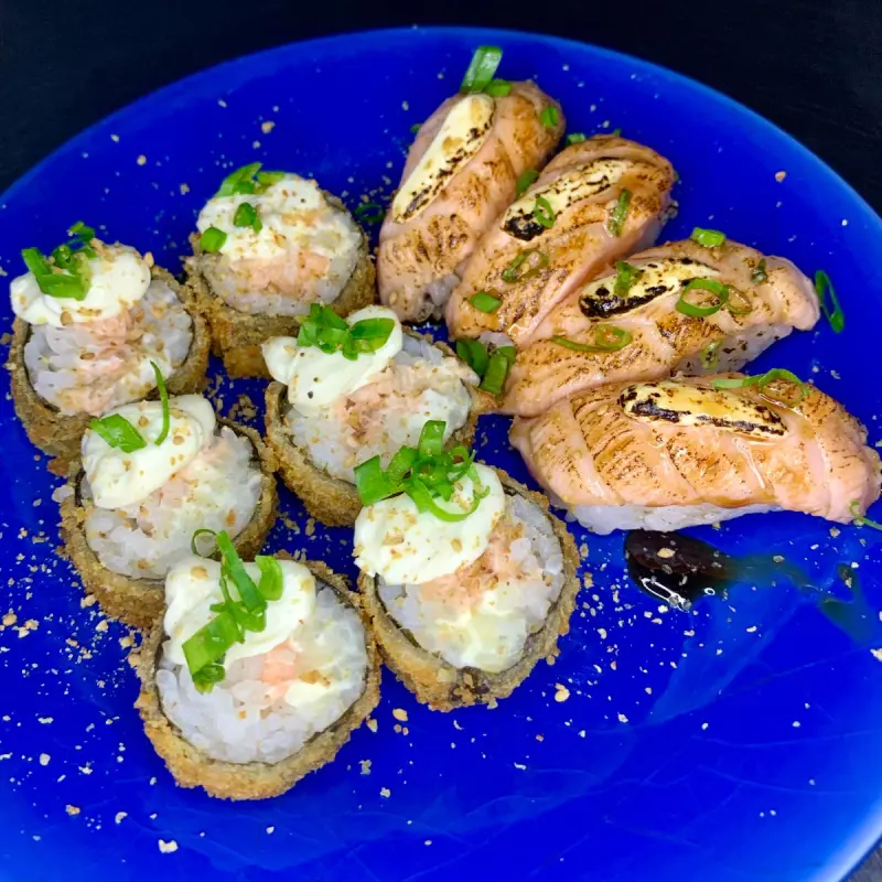 Combinado Só salmão(10 peças)