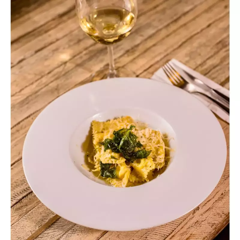 Ravioli Crema di Formaggio Burro e S