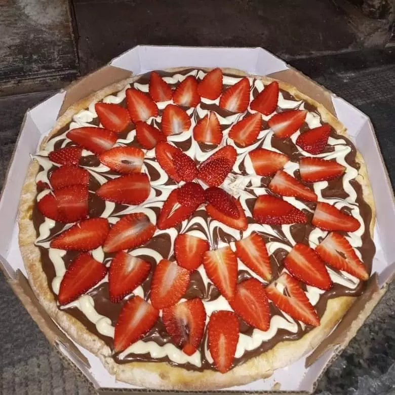 CHOCOLATE COM MORANGO