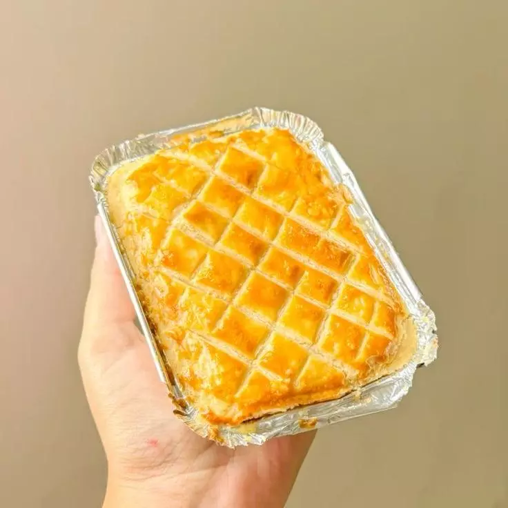 Empadão de Frango com Requeijão