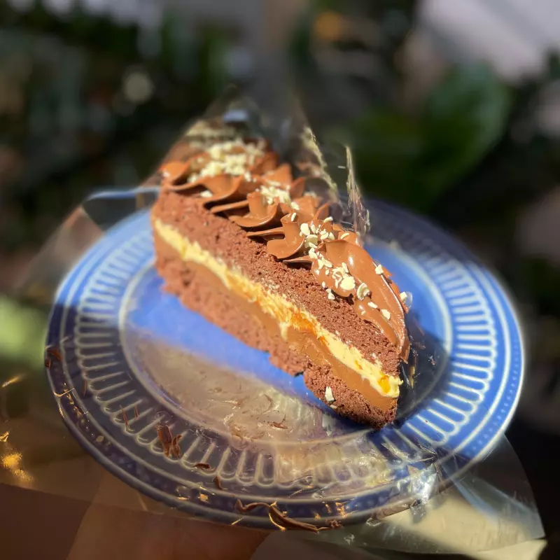 MARACUJÁ C GANACHE DE CHOCOLATE 70%