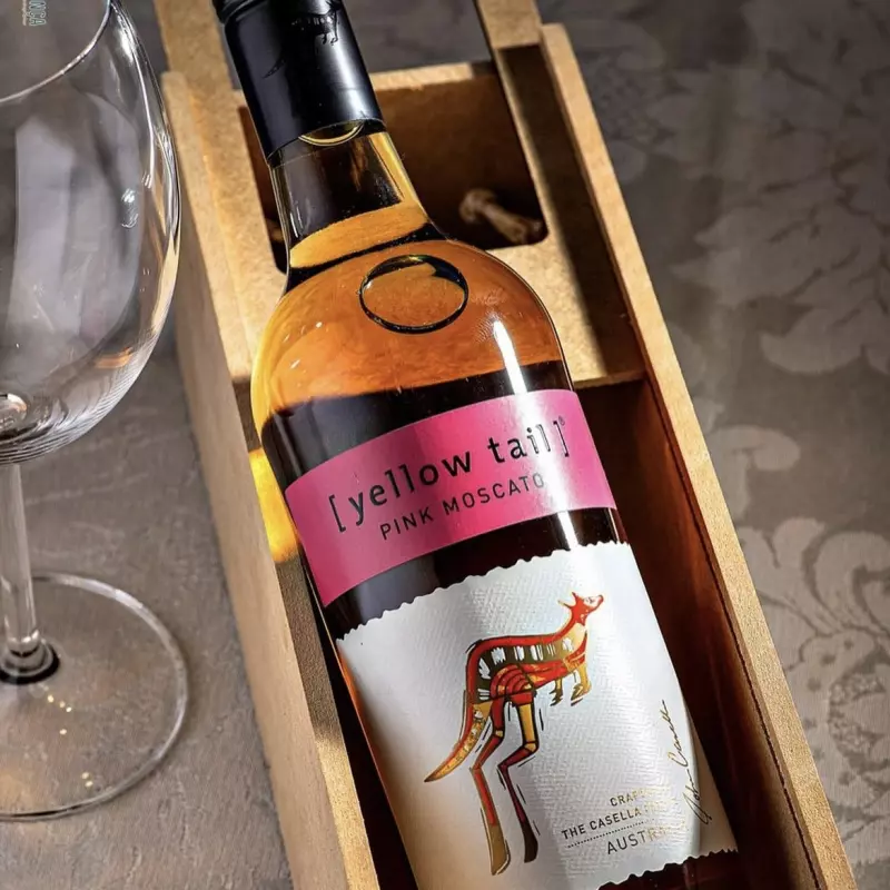 Yellow Tail Pink 750ML