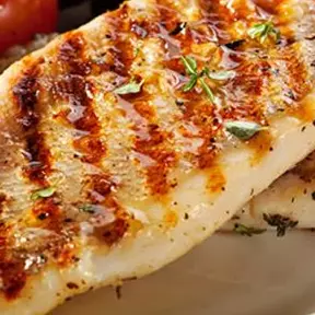 Tilapia Grelhada com Fritas