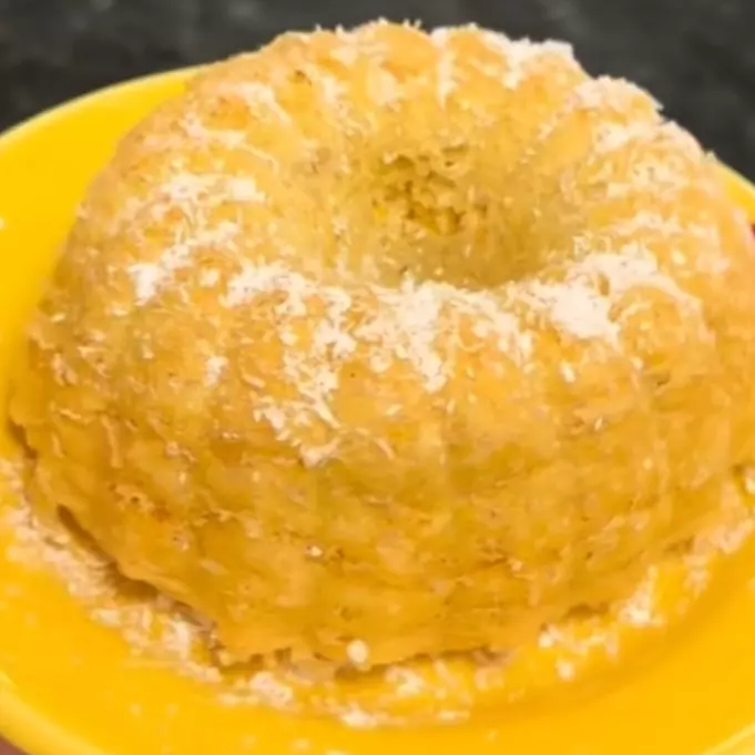 Bolo de Milho c/ coco